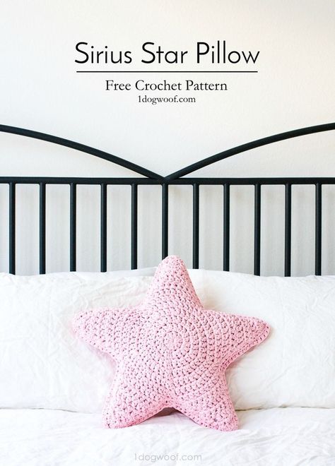 Crochet Pillows Free Patterns, Crochet Star Pillow, Crocheted Star, Crochet Star Patterns, Sirius Star, Crochet Pillow Patterns Free, Star Pillow, Crochet Star, Crochet Cushion Cover