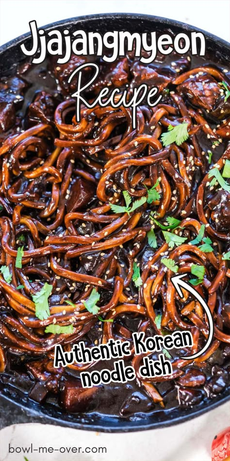 Noodles coated with black beans topped with parsley flakes. With Pinterest overlay. Korean Noodle Recipes, Diced Vegetables, Healthy Drink Ideas, Pork And Veggies, Korean Noodle Dishes, Black Bean Noodles, Bean Noodles, Easy Korean Recipes, Asian Dish