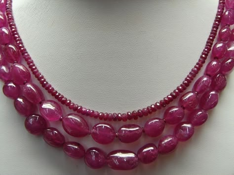 Ruby Jewelry Necklaces Gold, Beeds Jewelery, Diamond Cut Necklace, Ruby Jewelry Necklaces, Fancy Jewelry Necklace, Antique Jewellery Designs, Jewelry Set Design, Pearl Necklace Designs, Beaded Necklace Designs