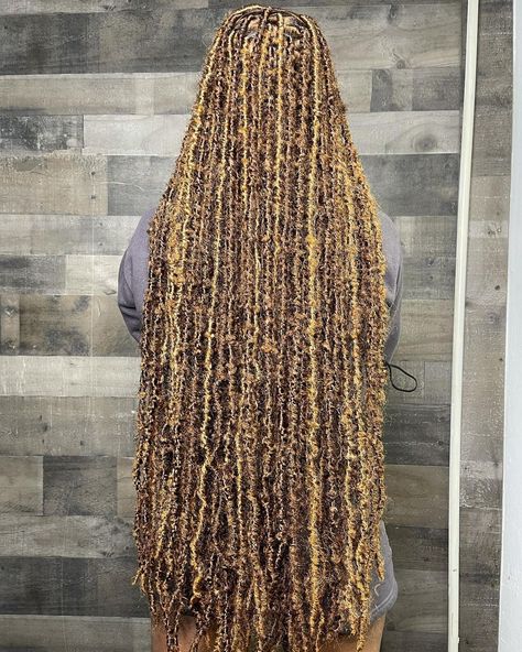 27 And 30 Soft Locs, 27 And 30 Faux Locs, 613 And 27 Soft Locs, 30 Color Soft Locs, Brown Blonde Soft Locs, 28inch Soft Locs, Island Gal Locs, Color 27 And 30 Soft Locs, Soft Locs With Color Brown