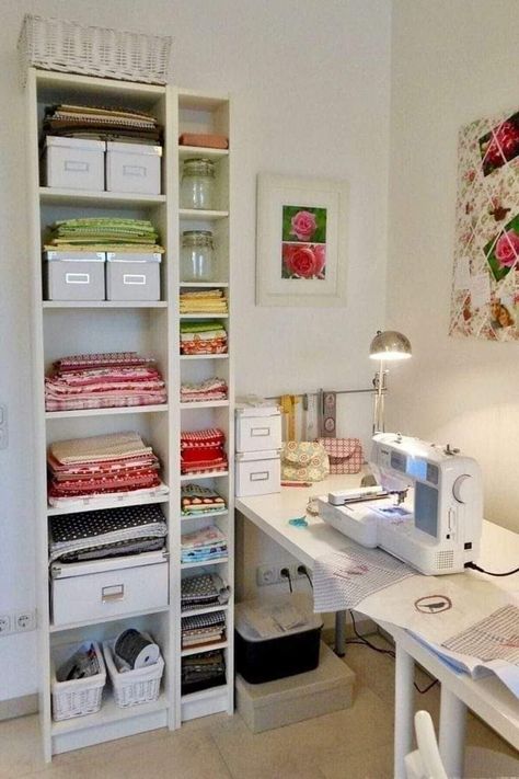 Small Sewing Rooms, Sewing Room Inspiration, Sewing Room Storage, Sewing Spaces, Sewing Room Design, Sewing Room Decor, Dream Craft Room, Craft Room Design, Sewing Room Organization