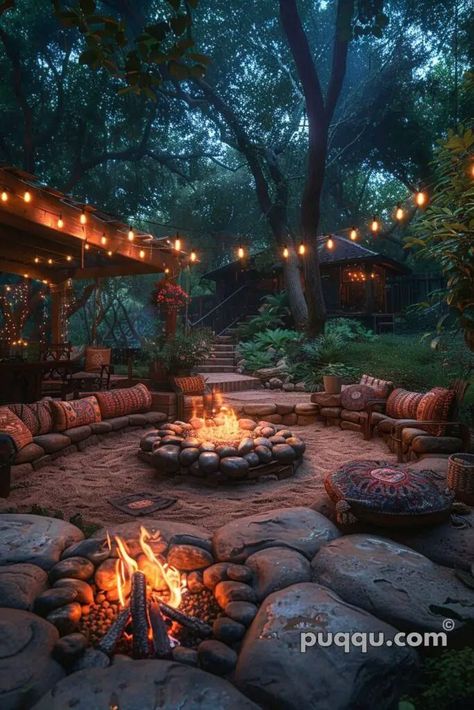 Whimsical Fire Pit, Awesome Firepits, Rock Fire Pits, Rustic Patio Ideas, Backyard Patio Kitchen, Fire Pit Area Ideas, Natural Fire Pit, Pit Cooking, Fire Pit With Rocks