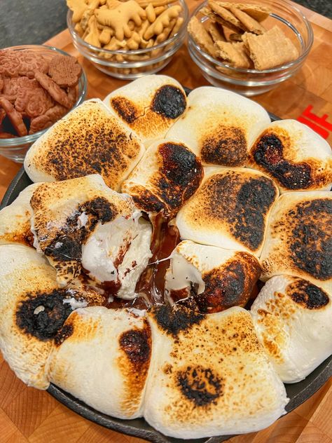 S'mores Dip on the Traeger Dessert In Smoker, Smoked Smores Dip, Desserts On The Smoker, Smoked Smores, Smoked Dessert Recipes, Smores Dip, Smoked Recipes, Smore Recipes, Smoker Cooking