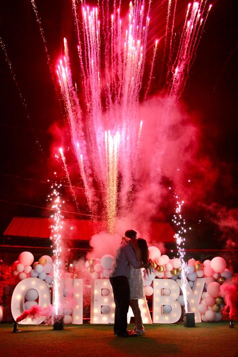 Gender reveal Night Time Gender Reveal, Gender Reveal Theme For Twins, Beautiful Gender Reveal, New Years Eve Gender Reveal Ideas, Gender Reveal Suprise Ideas, Gender Reveal With Fireworks, Gender Reveal With Lights, Night Gender Reveal Ideas, Rare Gender Reveal Ideas