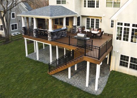 Deck Remodel, Deck And Patio, Backyard Patio Deck, Screened Porch Designs, Balkon Decor, Patio Deck Designs, Deck Designs Backyard, Deck Stairs, Backyard Renovations