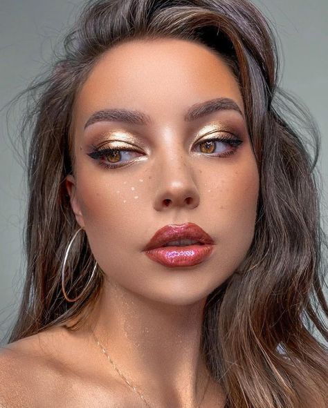 Achromatic Makeup, Evening Makeup Looks, Nighttime Makeup, Golden Makeup, Daytime Makeup, Mekap Mata, Smink Inspiration, Evening Makeup, Elegant Makeup