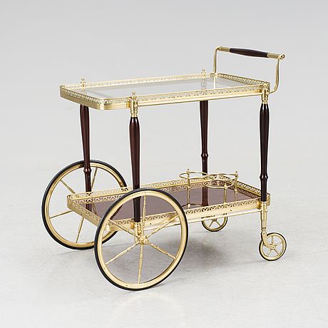 Tea Trolly Design, Tea Trolley Ideas, Trolly Design, Brass Trolley, Hotel Trolley, Bar Cart Inspiration, Bar Cart Design, Food Trolley, Tea Trolley