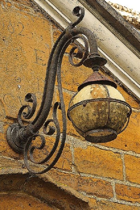 Very old hanging lamp Concrete Counter Top, Rustic Counter, Old Lanterns, Lamp Posts, Concrete Counter, Wooden Counter, Old Lamps, Top Decor, Cool Lamps