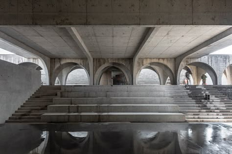 cca designs concrete structure as a safe space for mexico's marginalized youth Underground Architecture, Brutalism Architecture, Brutalist Buildings, Concrete Architecture, Boys And Girls Club, Brutalist Architecture, Concrete Structure, Concrete Design, Concrete Jungle