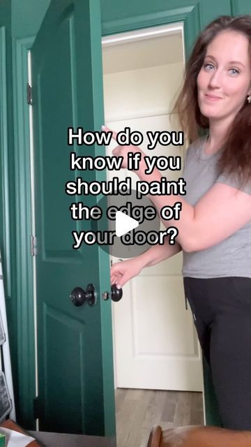 Kayla Crandall | DIY & Design on Instagram: "When the door is open, match the color of the edge with the color of the room it’s facing.

#painthack #painttrick #paint #painting #diy #homedesign #diyprojects" Cool Door Painting, Painting Doors, Painted Interior Doors, Hallway Makeover, Cool Doors, The Door Is Open, Bedroom Doors, Door Color, Painted Doors