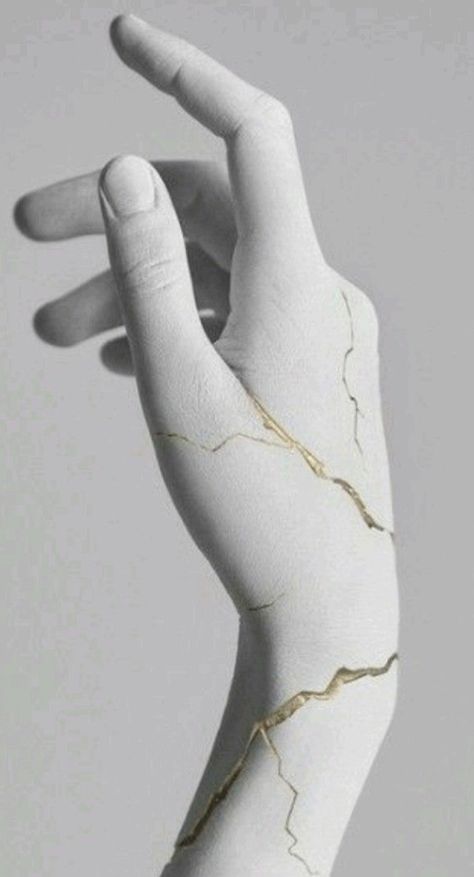 Holding Something, Hand References, Kintsugi Art, Nothing But Thieves, Hand Photography, Hand Drawing Reference, Hand Reference, White Aesthetic, Art Plastique