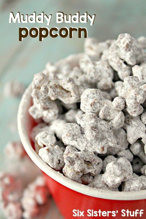 Gourmet Popcorn Recipes, Covered Popcorn, Chocolate Covered Popcorn, Muddy Buddy, Grandma Cooking, Dessert Parfait, Popcorn Treats, Six Sisters Stuff, Six Sisters