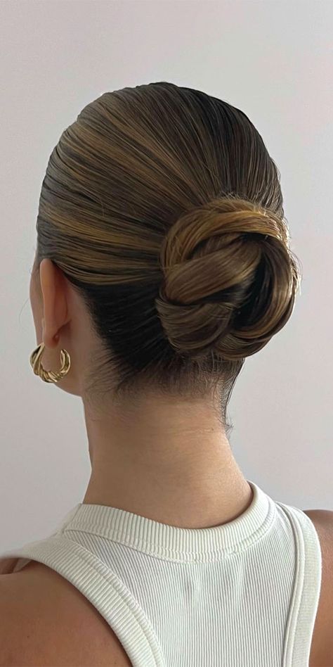 elegant updo, chic updo, simple updo, upstyles, wedding updos, wedding upstyles, wedding hairstyles, sleek updo, elegant updo hairstyles, Elegant updo hairstyles for wedding, Elegant updo hairstyles for medium hair, Elegant updo hairstyles for long hair, elegant updos for medium hair, updo hairstyles for medium length hair Wedding Hair For Simple Dress, Medium High Bun Wedding Hair, Hairstyles Updos For Medium Length Hair, Buns Medium Length Hair, Medium Bun Hairstyles, Simple Elegant Updo, Wedding Hair For Bride Updo, Wedding Hair Up Bride, Chic Bun Hairstyle