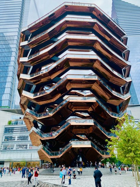 The Vessel at Hudson Yards: New York's Newest Landmark #HelloHudsonYards | Ms. Toody Goo Shoes The Vessel New York, Vessel Nyc, Usa Architecture, Thomas Heatherwick, New York Architecture, Black Castle, Usa New York, Things To Do In Nyc, Flatiron Building