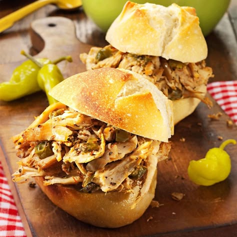 Italian Turkey Sandwiches Recipe -I hope you enjoy these tasty turkey sandwiches as much as our family does. The recipe makes plenty, so it's great for potlucks. (Leftovers are just as good). —Carol Riley, Ossian, Indiana Shredded Turkey Sandwiches, Resep Makanan Beku, Beef Barbecue, Turkey Sandwiches Recipes, Italian Beef Sandwiches, Italian Turkey, Shredded Turkey, Pork Bbq, Barbecue Sauce Recipes