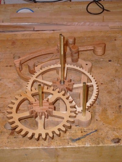 A Wood Gear Clock With a Unique Drive Mechanism : 34 Steps (with Pictures) - Instructables Woodworking Plans Clocks, Wooden Clock Plans, Wooden Gear Clock, Wooden Clocks, Wooden Gears, Luxury Clock, Clock Wood, Gold Clock, Gear Clock