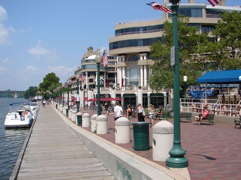 Washington Harbour along the Georgetown waterfront features luxury condominiums, office space, a public boardwalk, restaurants and an ice skating rink Washington Dc Neighborhoods, Washington Dc City, Washington Dc Vacation, Dc Vacation, Washington Dc Trip, Visit Dc, Things To Do In Washington, Roosevelt Island, Dc Trip