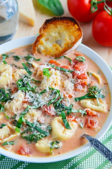 Creamy Parmesan Tomato and Spinach Tortellini Soup Spinach Tortellini Soup, Spinach Tortellini, Creamy Tomato Soup, Fall Soup Recipes, Creamy Parmesan, Cheese Tortellini, Tortellini Soup, Fall Soups, Think Food