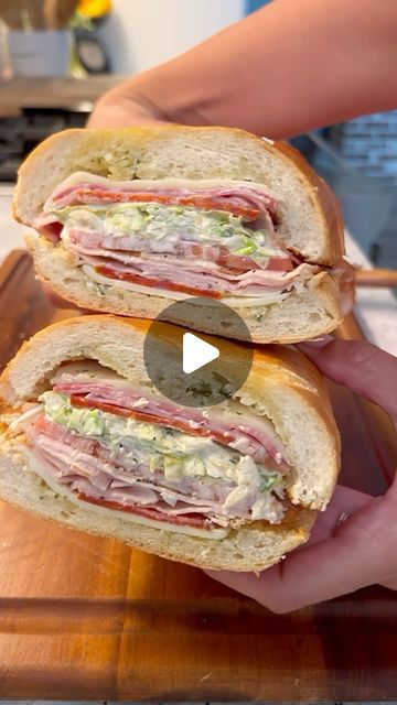 britscookin’ on Instagram: "Grinder Sandwich! Have you made this yet?? #sandwich #grinder #easyrecipeideas #weeknightdinner #30minutemeals" Sandwich Grinder, Deli Sandwiches Recipes, Gourmet Sandwiches Recipes, Sandwich Recipe Videos, Cold Sandwich Recipes, Grinder Sandwich, Slider Sandwiches, Chicken Crockpot Recipes Easy, Panini Sandwiches