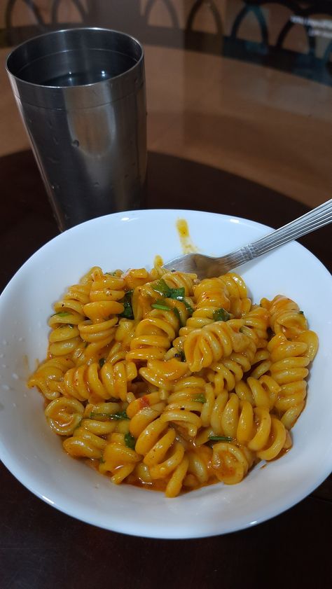 Yummy Tasty And Healthy Indian Style Pasta😋😍 Pasta Snap, Indian Style Pasta, Odisha Food, Pasta Indian Style, Fake Home, Aesthetic Shots, Food Healthy Recipes, Rubix Cube, Tastemade Recipes