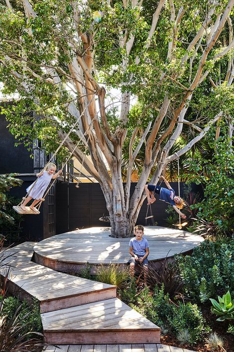 Venice House, California Backyard, California Living, Natural Playground, Family Outdoor, Futurism, Australian Design, Play Area, Backyard Landscaping Designs