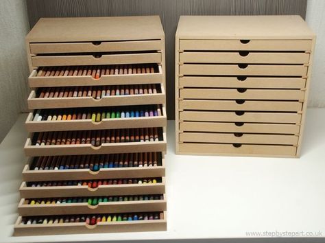 Art Book Storage Ideas, Rolling Storage Drawers, Wooden Boxes For Storage, Colored Pencils Storage, Diy Art Supplies Storage, Diy Pencil Storage, Box For Pencils, Art Pen Storage, Color Pencil Organization Storage Ideas