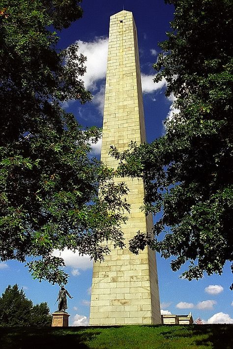 Charlestown - Bunker Hill Monument Old Mausoleum, Bunker Hill Monument Boston, Historic Boston, Baltimore Clock Tower, Bunker Hill Monument, Boston Travel, Military Bunkers, Old Burying Point Cemetery, Bunker Hill