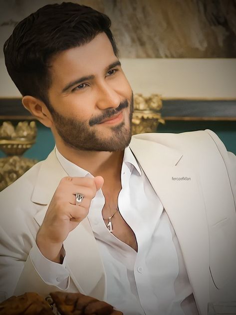 Feroze Khan Photoshoot, Feroz Khan Hairstyle, Khan Dp, Ya Hussain Wallpaper, Stadium Wallpaper, Camera Tattoos, Danish Men, Indian Bride Poses