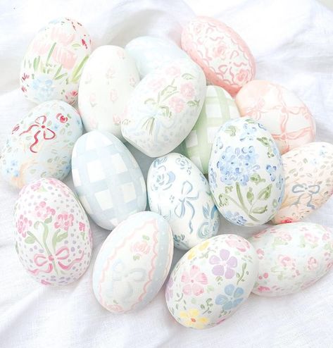 High Tea Picnic, Heirloom Paints, Tea Picnic, Easter Symbols, Blue Picnic, 1st Birthday Presents, Eggs For Easter, Easter Event, Painted Eggs