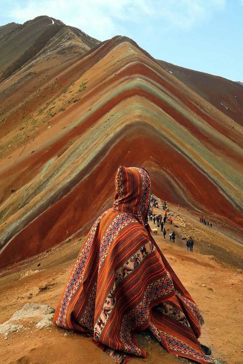 Peru Mountains, Rainbow Mountains Peru, Peru Culture, Peru Travel Guide, Rainbow City, Rainbow Mountain, Inca Trails, Cusco Peru, Travel Photography Inspiration