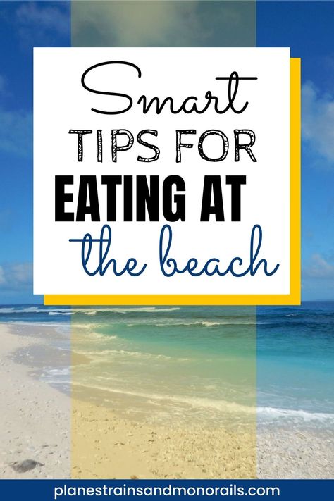 Eating At The Beach, Beach Day Food, Beach Vacation Meals, Vacation Snacks, Beach Trip Packing, Beach Life Hacks, Family Beach Vacations, Picnic At The Beach, Cheap Beach Vacations