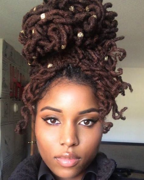 Loc Bun Styles, Real Locs, Messy Loc Bun, Lena Waithe, Loc Bun, Purple Eyeliner, Beautiful Dreadlocks, Loc Inspiration, Loc Hairstyles