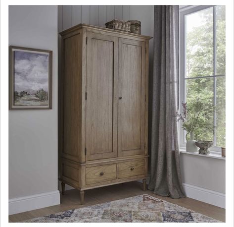 Heritage Bedroom, Cottage Wardrobe, Mirror Console Table, Bali Home, Antique Wardrobe, Oak Bedroom, Casa Country, French Bedroom, Garden Mirrors