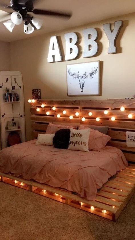 Crazy DIY Bed Frame Ideas You Can Make Easily At Home - 86 Interior Design Country, Pallet Bed Frames, Small Dorm Room, Pink Living Room Decor, Pallet Bed Frame, Diy Pallet Bed, Stylish Bedroom Design, Diy Bed Frame