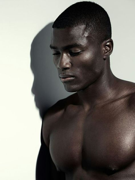 Dark chocolate Male Model Face, Black Male Models, Dark Skin Men, Men In Black, Model Face, Black Boys, 인물 사진, Male Face, Male Beauty