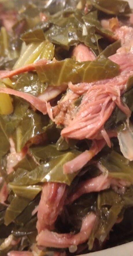 Collard Greens with Smoked Turkey Necks - Easy Home Cooked Recipes! Turkey Necks Recipe, Salt Replacement, Easy Collard Greens, Collard Greens With Smoked Turkey, Collard Greens Recipe Soul Food, Smoked Turkey Necks, Greens With Smoked Turkey, Easy Collard Greens Recipe, Turkey Neck Recipe