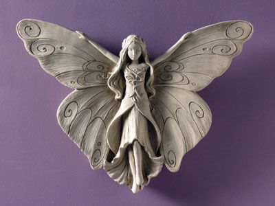 Easy Clay Sculptures, Pottery Angels, Hanging Craft Ideas, Madame Butterfly, Hanging Craft, Clay Fairies, Ceramic Angels, Clay Wall Art, Pottery Handbuilding