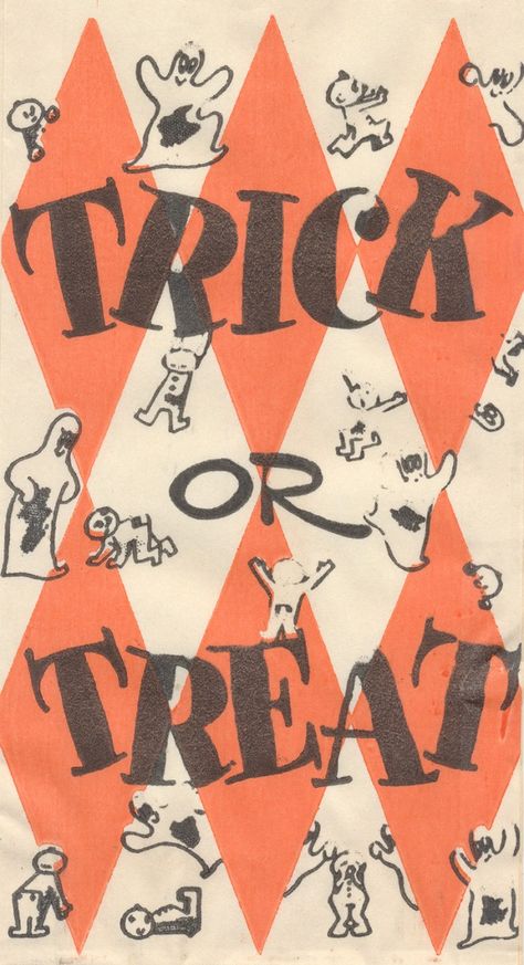 Vintage Posters Halloween, Halloween Poster Vintage, Vintage Trick Or Treat, Halloween Retro Wallpaper, Vintage Trick Or Treat Bags, 1950s Halloween Aesthetic, Halloween Art Vintage, Vintage Halloween Wallpaper Desktop, 60s Halloween Aesthetic