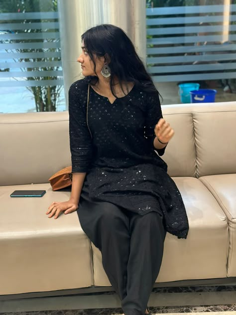 Chikankari kurti from myntra Black Chikenwork Kurti Design, Black Kurti Designs Latest Fashion, Simple Black Kurti Designs, Black Kurti Aesthetic, Black Kurti Styling Ideas, Chikankari Kurti Aesthetic, Black Kurti Outfit, Kurtis Aesthetic, Black Chikankari Kurti