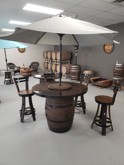 Wine Barrel With Umbrella, Wooden Barrel Table, Whiskey Barrel Table Diy, Barrel Table Ideas, Beer Barrel Ideas, Barrel Table Diy, Cedar Table Top, Bourbon Barrel Table, Beer Garden Ideas