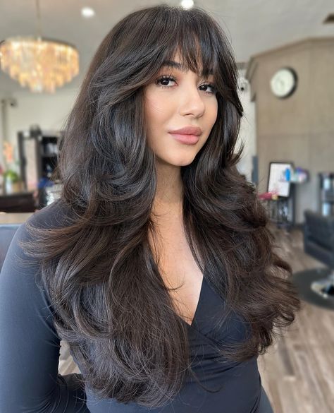 Long Thick Hair with Midshaft Butterfly Layers and Bangs Bang Haircuts, Blond Pony, Layered Bangs, Winter Blonde Hair, Haircuts For Long Hair With Layers, Hair Inspiration Long, Fabulous Hair, Hairstyles For Layered Hair, Hair 2024