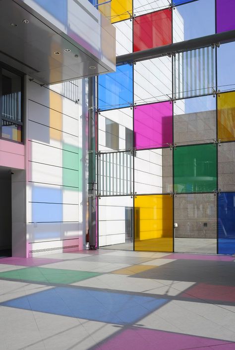 Daniel Buren, Colour Architecture, زجاج ملون, Glass Walls, Public Spaces, Environmental Graphics, Strasbourg, Beautiful Buildings, Facades