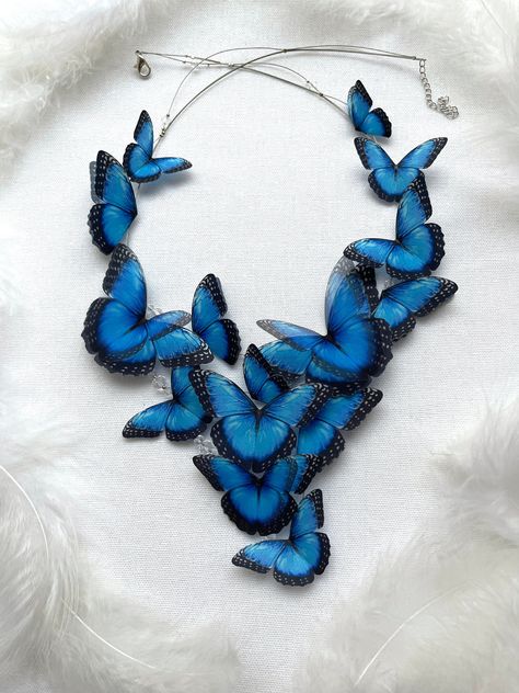 Butterfly Accessories Jewelry, Necklace For Prom, Flock Of Butterflies, Different Butterflies, Blue Butterfly Necklace, Butterfly Outfit, Butterfly Board, Real Butterflies, Butterfly Wing Jewelry