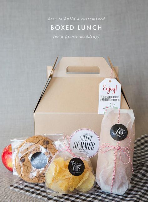 HOW TO BUILD A BOXED LUNCH FOR A PICNIC WEDDING WITH ZAZZLE | Snippet & Ink | Bloglovin’ Wedding Zazzle, Boxed Lunches, Lunch Picnic, Boxed Lunch, Diy Dream Catcher, Picnic Box, Diy Tumblr, Picnic Lunches, Picnic Birthday