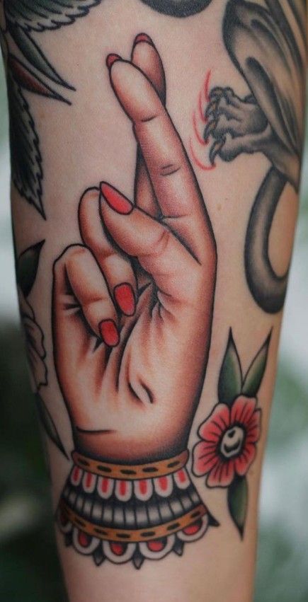 Tattoo Of A Hand Traditional, Tradition Hand Tattoo, Trad Tattoo Hand, American Trad Hand Tattoo, American Traditional Tattoos Hands, Italian Traditional Tattoo, American Traditional Fan Tattoo, Lady Hand Tattoo, Trad Hand Tattoo