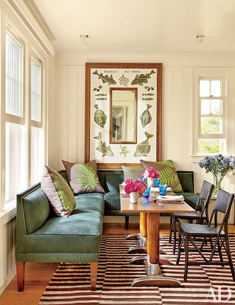 On Long Island, New York, Peter Pennoyer Architects crafted a retreat inspired by the early-1900s residence that previously graced the property; the decor is by Matthew Patrick Smyth Banquette Ideas, Rylan Clark, Upholstered Banquette, Kitchen Banquette, Kitchen Seating, Tv Personality, Banquette Seating, Hamptons House, Kitchen Nook