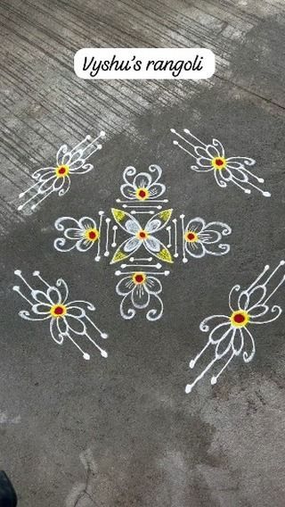 Rangoli Designs Daily, New Year Border Design, Line Rangoli Design, Mugulu Simple, Gadapa Muggu Designs Latest, Mugullu Rangoli Designs, Muggulu Design Simple With Colors, Happy New Year Muggulu, Daily Rangoli Designs Easy