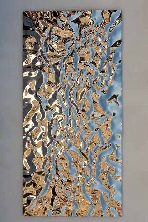 Adding a contemporary touch to your home interior, these metal wall sculptures are inspired by the beauty of light hitting the waters surface at sunset. Hand-formed from stainless steel and aluminium, they are then carefully polished for a dazzling finish.#contemporaryartist #stainlesssteelart Shiny Wall Art, Mirror Interior Design Wall, Metal Art Installation, Stainless Steel Wall Art, Aluminium Texture, Metallic Wall Art, Steel Drawing, Trending Wall Art, Gold Metal Wall Art