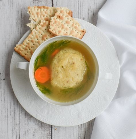 Nourishing Low-FODMAP Chicken Soup with Low-FODMAP Matzo Balls recipe; Gluten-free, Dairy-free | Rachel Pauls Food Fodmap Soups, Low Fodmap Chicken Recipes, Fodmap Slow Cooker, Matzo Ball Recipe, Fodmap Chicken Recipes, Fodmap Soup, Gefilte Fish Recipe, Dairy Free Deserts, Fodmap Chicken