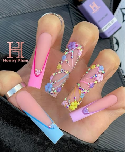 Spring Nail Design, Birthday Nail Designs, Easter Nail Designs, Easter Nail, Spring Acrylic Nails, Long Nail Designs, Cute Spring Nails, Summer Nail Designs, Acrylic Nails Designs